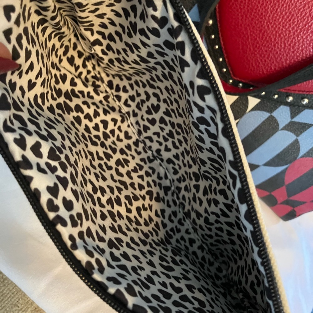 Brighton Fashionista Love Me Do Large Leather Heart Tote, Dust Cover and Pouch - Picture 9 of 11